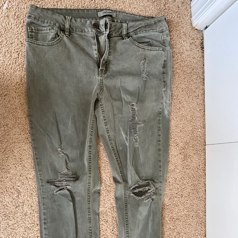 Refuge Distressed High Waisted Jeans, size 10